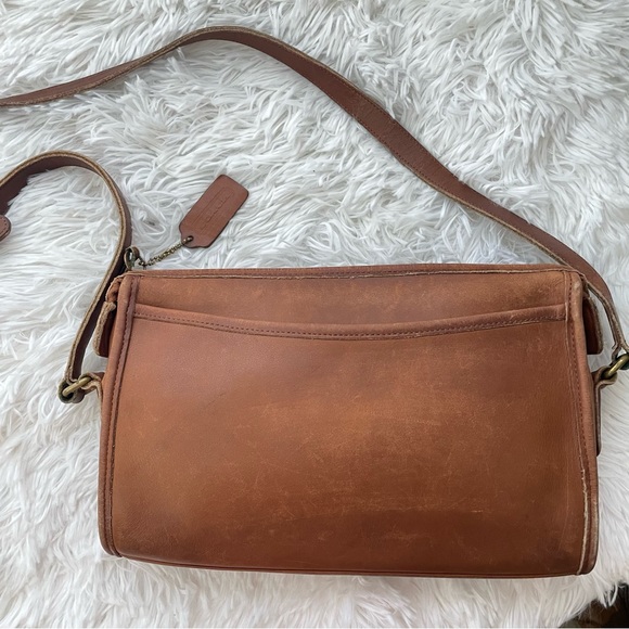 Coach Bags Coach Vintage J5c 9944 Taylor Top Zipper British Tan